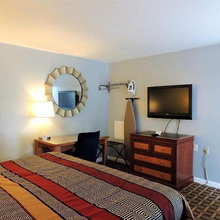 Windsor Motel Groton Ngoại thất bức ảnh