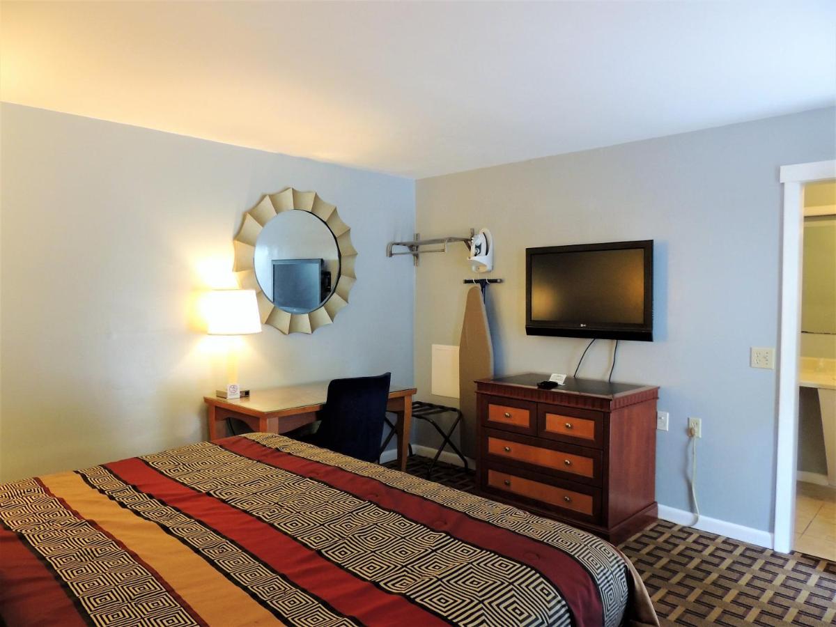 Windsor Motel Groton Ngoại thất bức ảnh