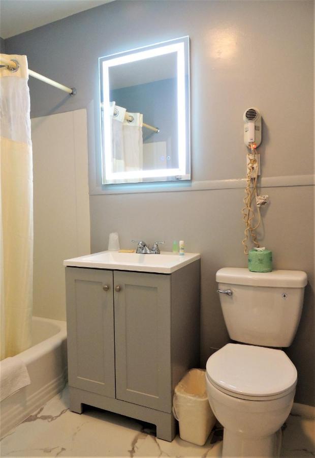 Windsor Motel Groton Ngoại thất bức ảnh