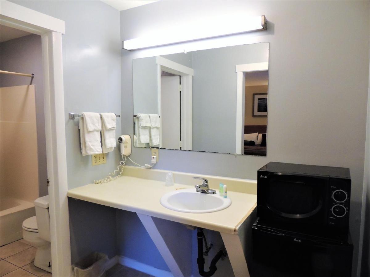 Windsor Motel Groton Ngoại thất bức ảnh