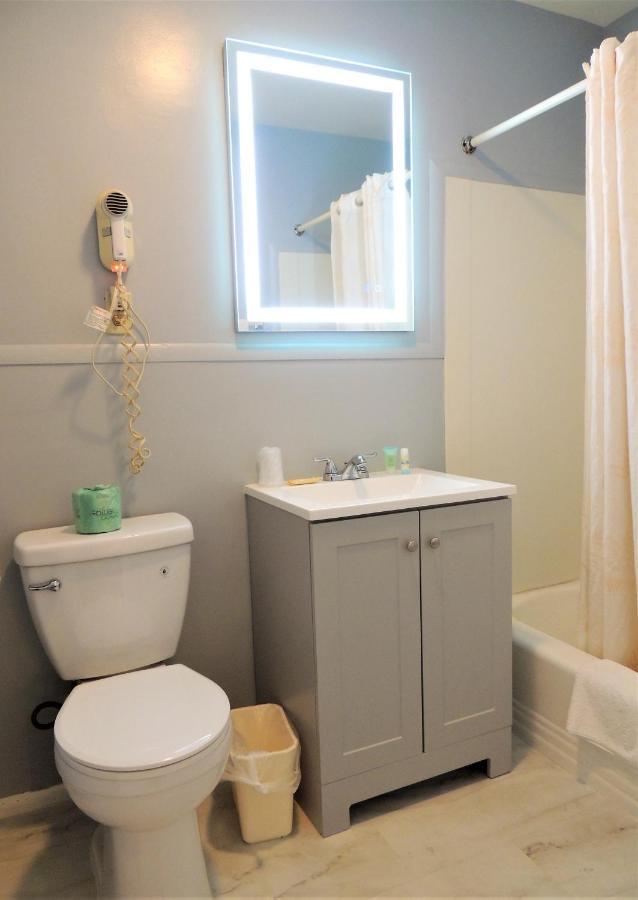 Windsor Motel Groton Ngoại thất bức ảnh